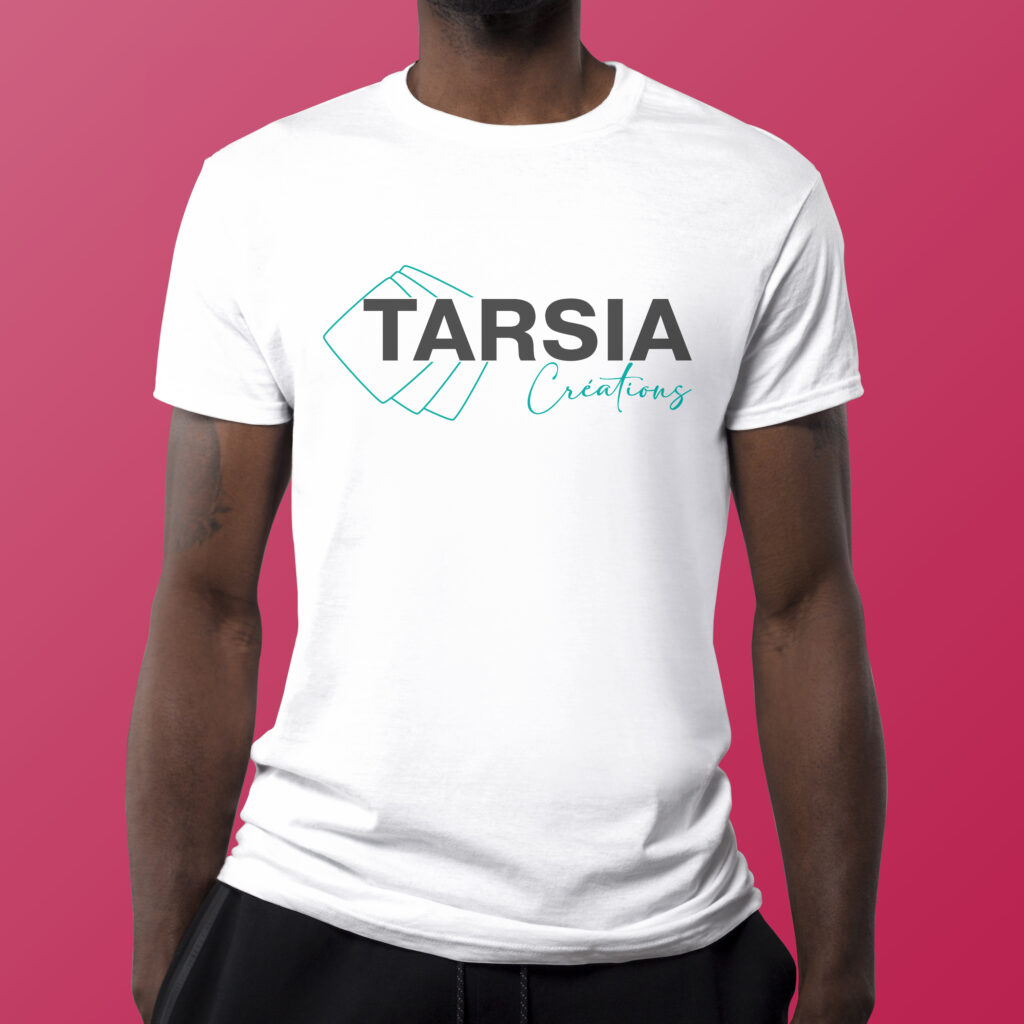 logo sur tee-shirt